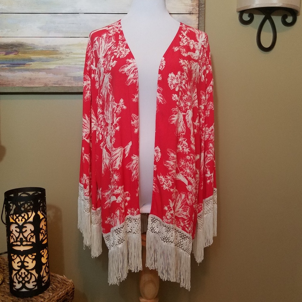 Black Swan Floral Print Fringe Kimono